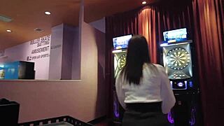 大胆日本护士美女G杯奶子