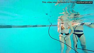 Havuzda Eva Sasalka ile Sualtı Grup Seks