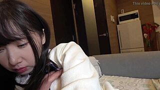 亚洲业余美女在硬核行动中疯狂