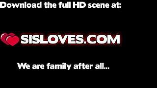 Hermanastra Nadya, ¡muéstrame esos movimientos de strip otra vez! Estoy enganchado a tu talento.