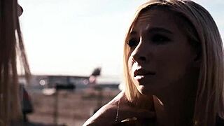 Milf ετερομάνα γλείφει την 18+ ετεροθυγατέρα μέχρι οργασμού!