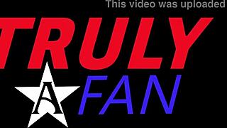 Prváčka Bella Ink zažíva orgasmy z Hitachi Magic Wand od doktora Tampu počas vysokoškolskej prehliadky