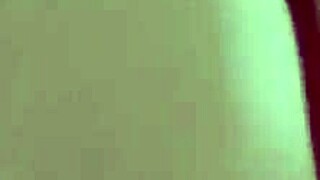 Stiefzus Wil Huis Verkopen maar Vraagt om Neuk