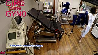 SFW iza scene od Melany Lopez i Michelle Anderson blooper