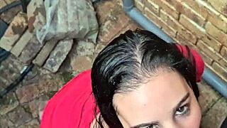 Dostávam chuj vysatý po špinavom močovom face