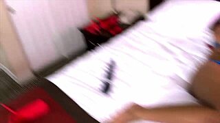 Nina Rivera si užíva ľahkú BDSM session s Tommy Utahom