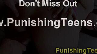 Gebonden latina tiener 18+ neukt monster pik striptease