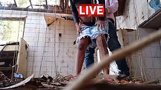 WOW, jeg elsker at lade min fætter gøre alt ved mig i mansionen!