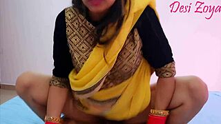 Prietenă indiană proaspăt căsătorită se fut cu iubitul ei cu audio hindi!