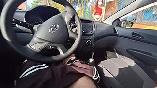 Minta Arah ke Wanita Cantik di Halte Bus!