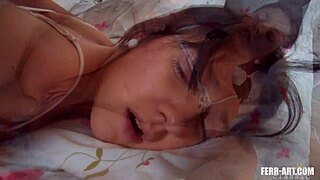 Ljubka najstnica 18+ zvabljena od brata v prvo analno v spalnici z bolečino