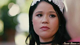 Intens pijpen met milf en tiener