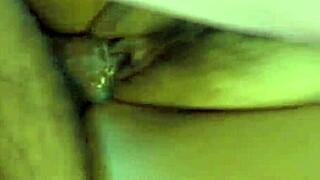 Mengajar Guna Kondom, Tapi Dia Tarik Keluar Pancut Dalam Aku