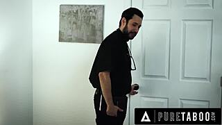 إليزا إيفز، لماذا تمارسين الجنس مع كاهنك لإغاظة زوجة أبيك؟