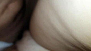 Luxus szving álom válik valóra 18+ barna csajjal természetes cicivel és puncival 😊