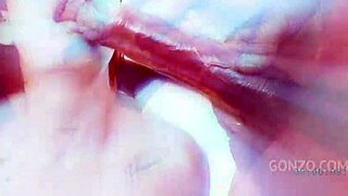 音乐视频 - 瘦弱拉丁美女Breiny Zoe在5对1 DP DVP DAP中被猛插