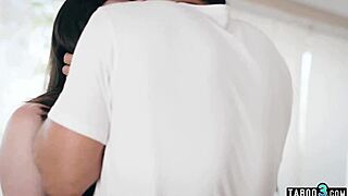 Fengselsfugl stefar knuller sky tenårings store pupper