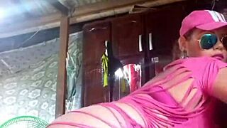 Dancing funk with portuguese amateurs in brazilian style.