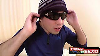 Brazilian amateur pornstar explores frottage techniques