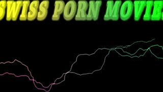 Szőke fiatal 18+ dungeonben csoportos dugással