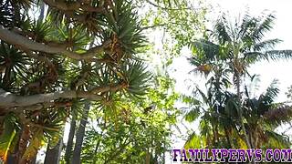 cosplaying teen fucking and giving blowjob 😈