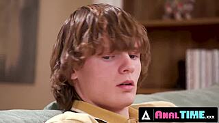 hey, watch scarlett alexis take it in the ass on shift