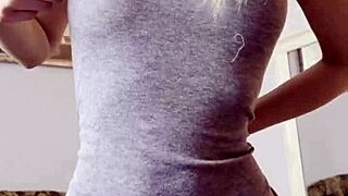 Cute petite Maiskii fingers tight hole until she cums