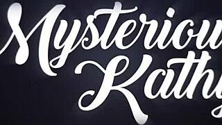 damn, this novinha delícia rides huge dildo till dripping! 🔥