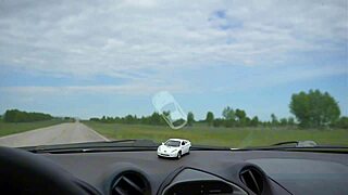 خليفها فات الميعاد فالفتاة دفعت الرحلة بنيك