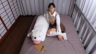 Asian Student Wants to Be a Dirty Camgirl with Wet Pussy