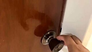 Culo Grande Mexicano Casero - Madrastra y Hermanastra en Escenas Prohibidas de Anal Duro