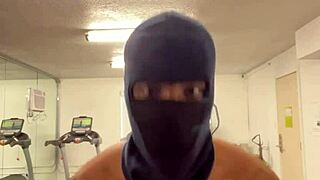 Work out strong biceps and back to lift ladies during college sex sessions.