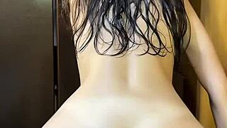 Fresh from the shower, ready for steamy cowgirl action