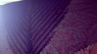 omg, i cant believe elza kom in nylon tights... so hot fetish play in bedroom