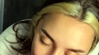 嘿，看我吸和骑牛仔式 POV