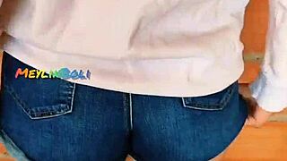 Young latina gives big ass to neighbor at carnival casting?