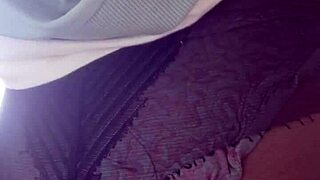 omg, i cant believe elza kom in nylon tights... so hot fetish play in bedroom