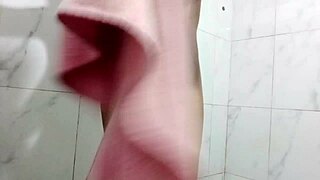 Desi Indian Teen Shows Amazing Pussy and Boobs