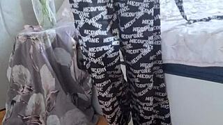 Elza Kom Teases in Nylon Tights for Fetish Fans