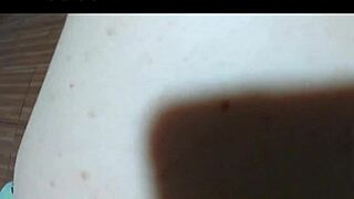 A Mi Suegra Le Gusta el Reggaeton y Mi Polla Dura