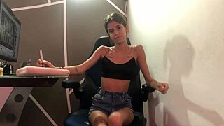 I Crave Seeing My Big Cock in Sexy Psychologist’s Tight Pussy