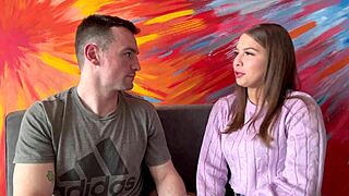 guide on how to kiss pretty colombian brunette