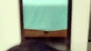 estudiante rica en uniforme homemade