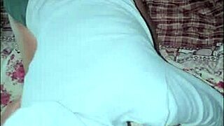 i caught my mexican stepsister watching tv and ate her out in the room, her big ass was amazing in this homemade video