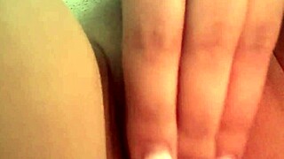 Shaved Pussy Masturbation!