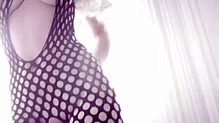 Cute college girl cant get enough of anal in bedroom.