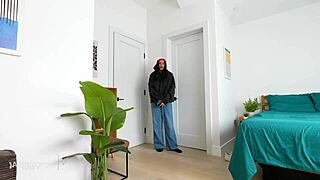 Wow, stepsis Roxie Sinner let me finish on her huge tits!