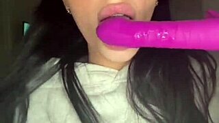 Teen American Exchange Student in Wild Solo Masturbation Session