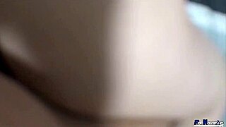 Diana rius sepanyol 19 tahun dapat paku keras di bilik dia