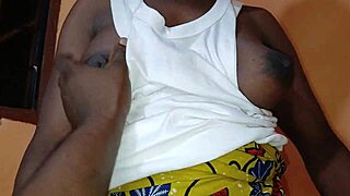 Raaka 18v opiskelija pannaan kovaa opettajallaan!